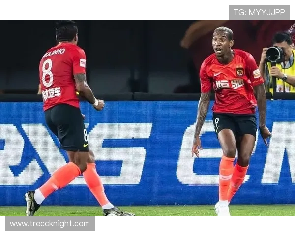 爱体育真人手机版为体育迷打造的互动娱乐平台，享受与好友一同竞猜的乐趣